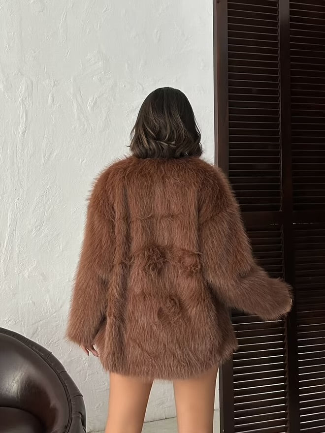 Abrigo Elegante L’amouriste – Corte Sofisticado